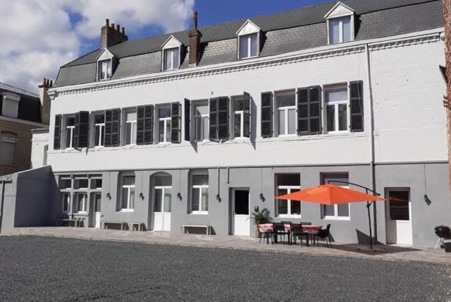 Les Appartements Fenelon Le Cateau-Cambresis 외부 사진