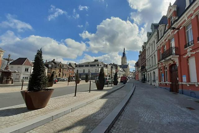 Les Appartements Fenelon Le Cateau-Cambresis 외부 사진
