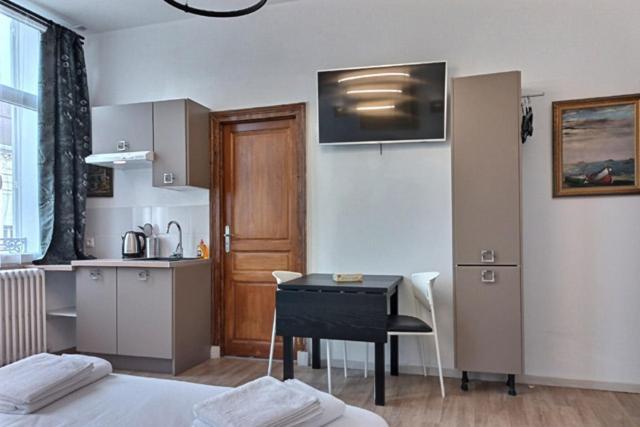 Les Appartements Fenelon Le Cateau-Cambresis 외부 사진
